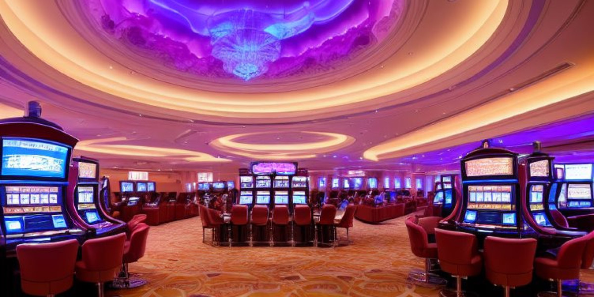 RoyalReels Casino exclusive program Summary