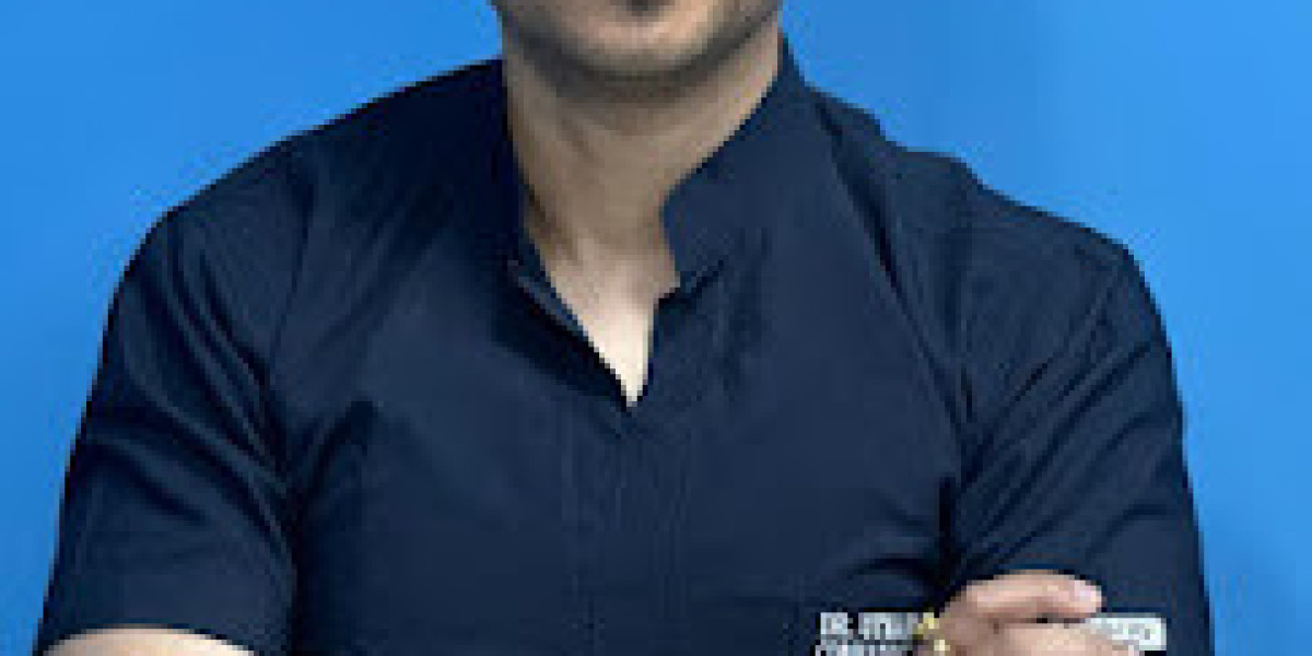 Best Spine Surgeon in Jaipur for Advanced Back and Neck Pain Treatment