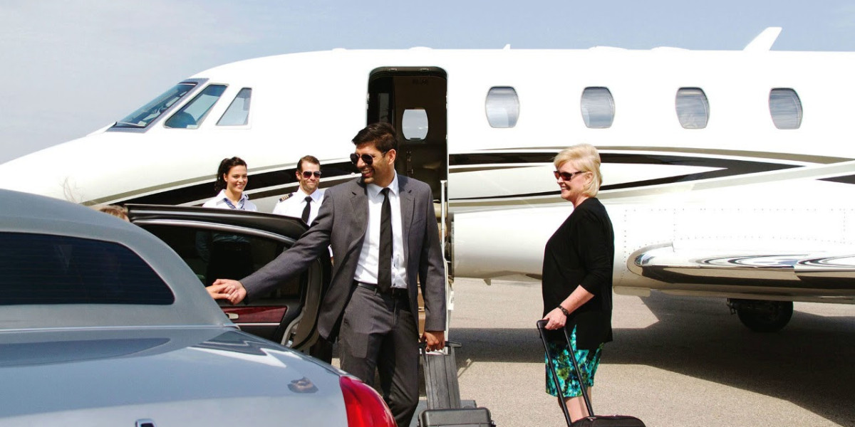 Why Families Prefer Private Airport Transportation Services
