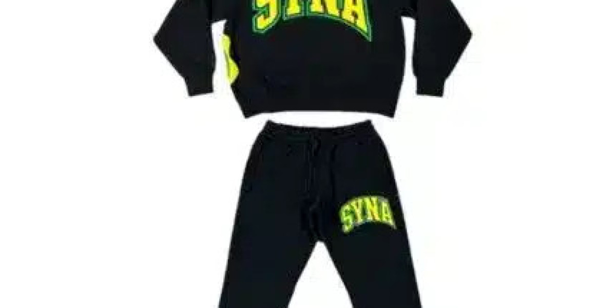 Syna World Tracksuit Is Defining Modern Streetwear
